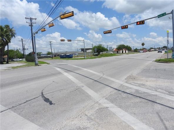 2667 Main St, Ingleside, TX 78362